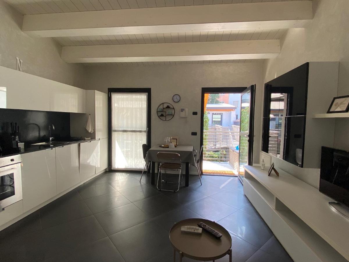 Casamartanavigli Apartment Милано Екстериор снимка